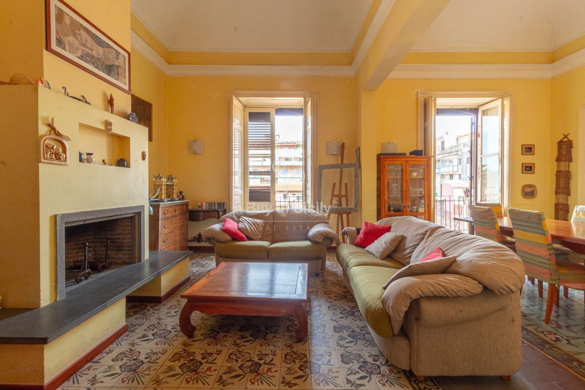 Historic apartment a few steps from Catania station